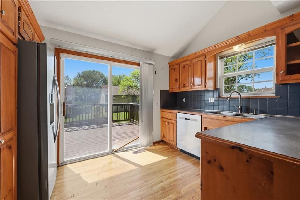 12308 Corrington Avenue — photo 6