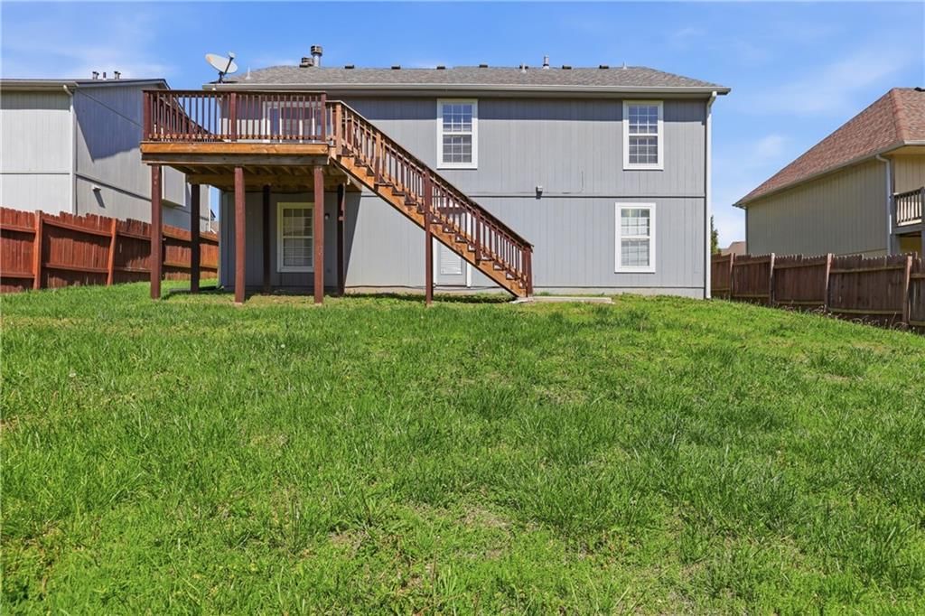 12308 Corrington Avenue — photo 30