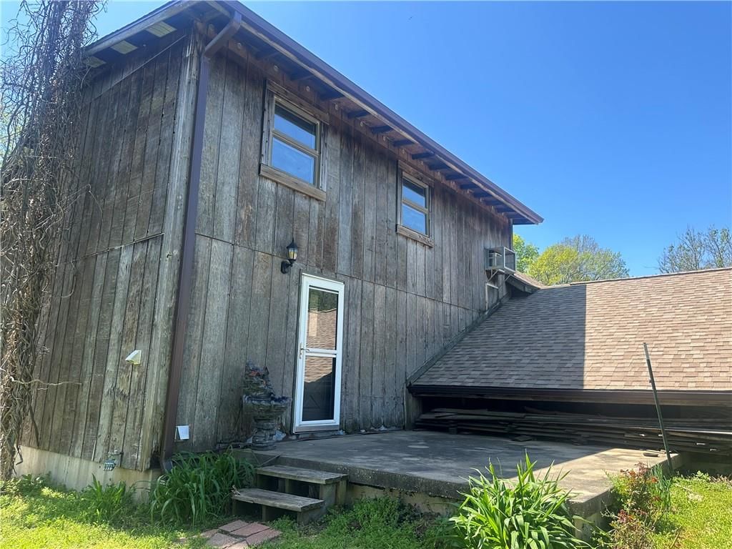 17 NE 465th Road — photo 3