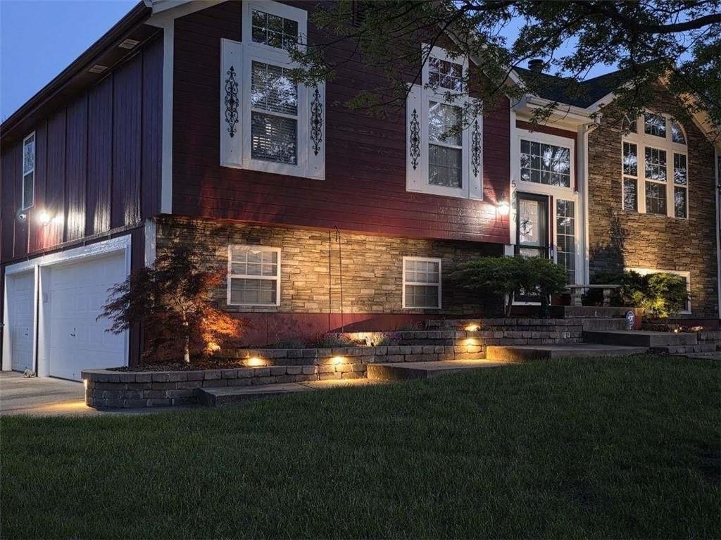 5007 S Powell Avenue — photo 3