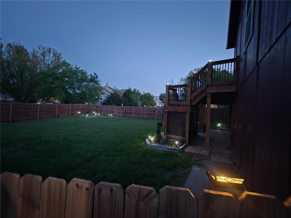 5007 S Powell Avenue — photo 8