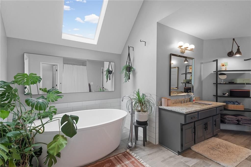3805 NW 75TH Street — photo 11