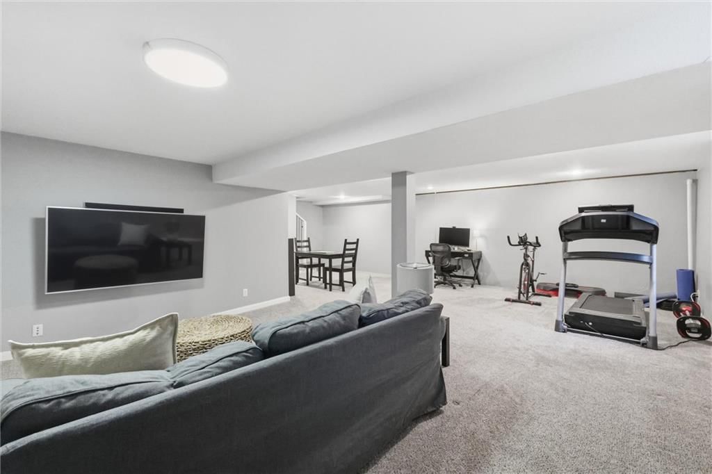 5638 Maple Street — photo 24