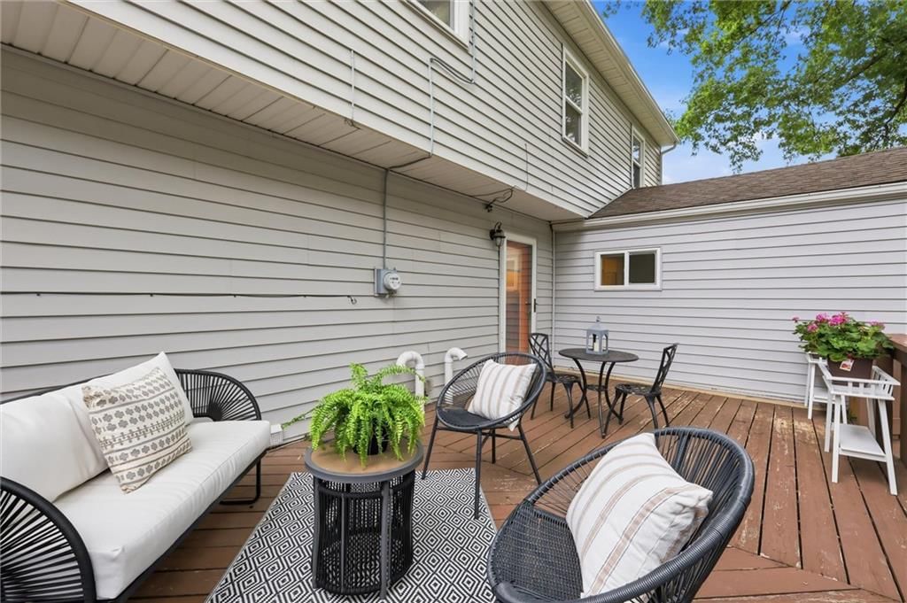 5638 Maple Street — photo 27