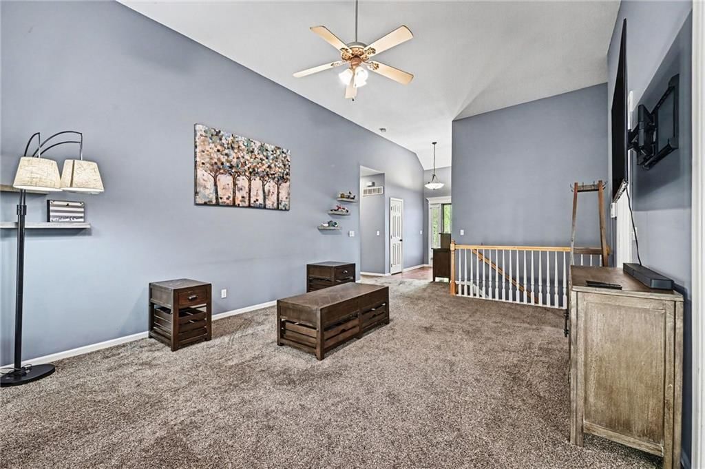 823 NE 102nd Street — photo 9
