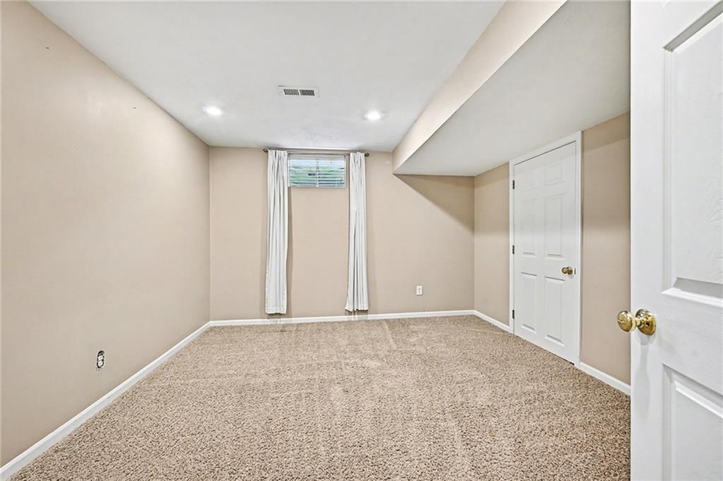 823 NE 102nd Street — photo 28