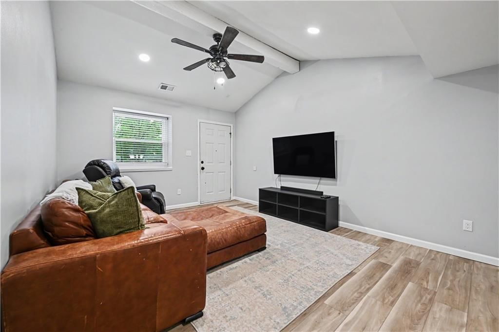 3804 Shadybrook Lane — photo 10