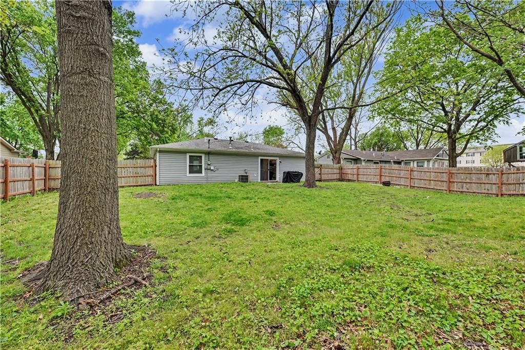 3804 Shadybrook Lane — photo 23