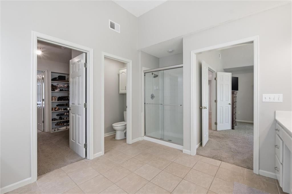 8016 N Chatham Avenue — photo 31