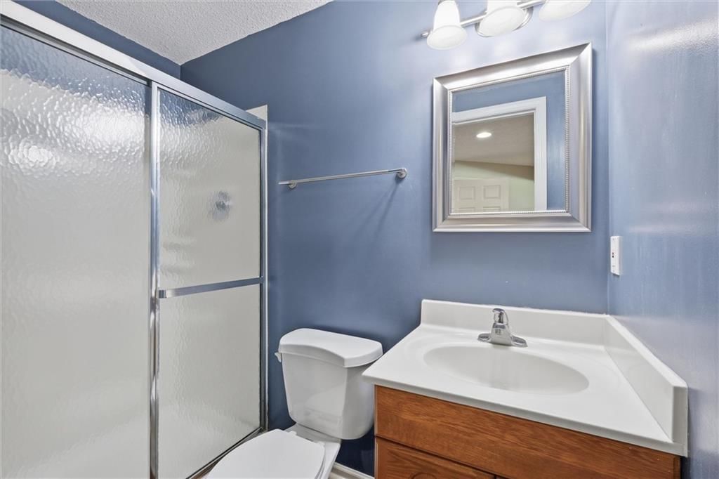 8016 N Chatham Avenue — photo 34