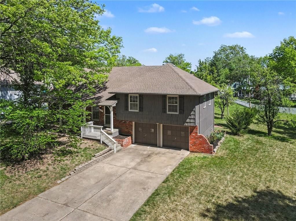 12931 Smalley Avenue — photo 4