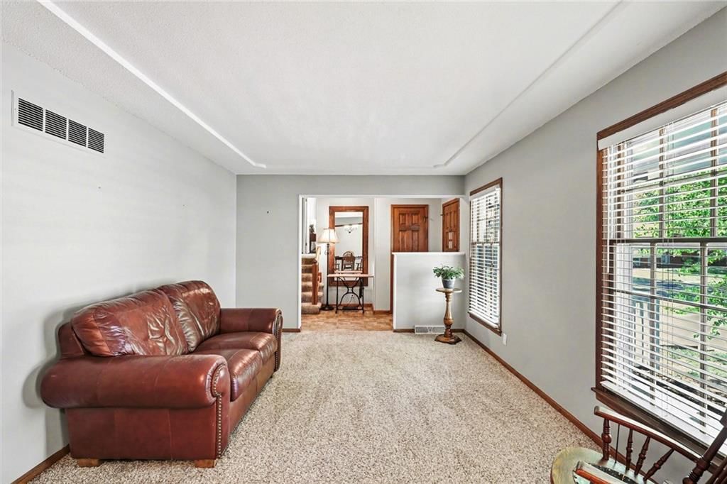 12931 Smalley Avenue — photo 12