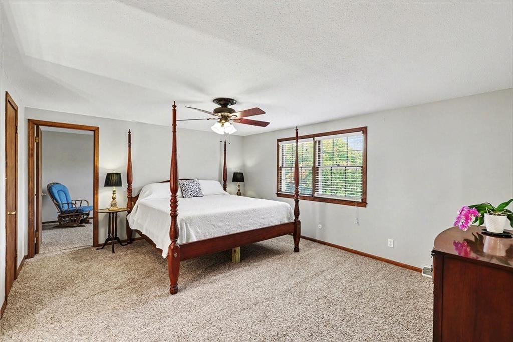 12931 Smalley Avenue — photo 14
