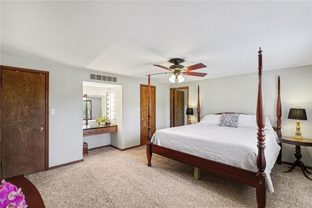 12931 Smalley Avenue — photo 15