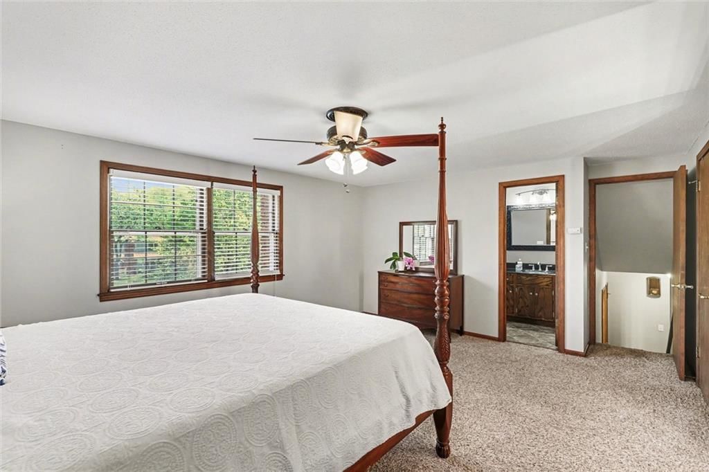 12931 Smalley Avenue — photo 16