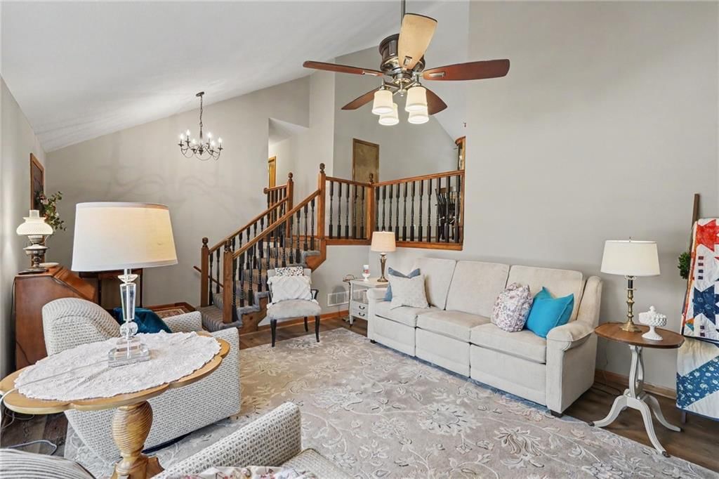 1445 W Prairie Court — photo 4