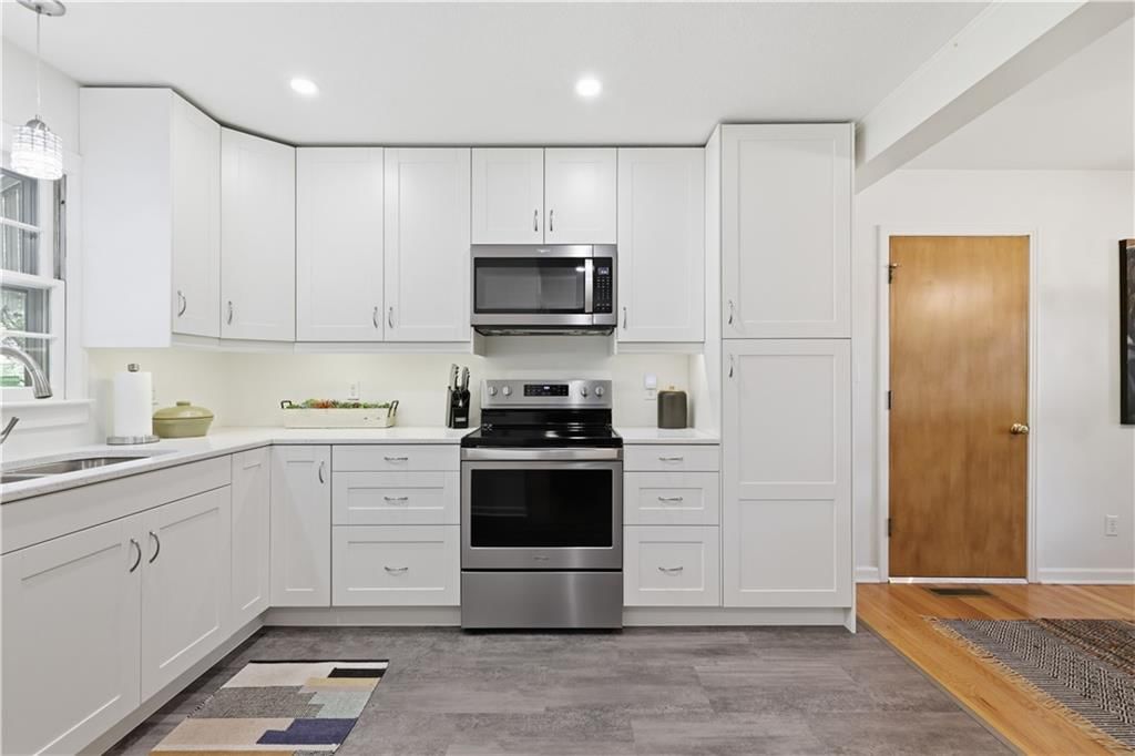 5302 Flint Street — photo 14