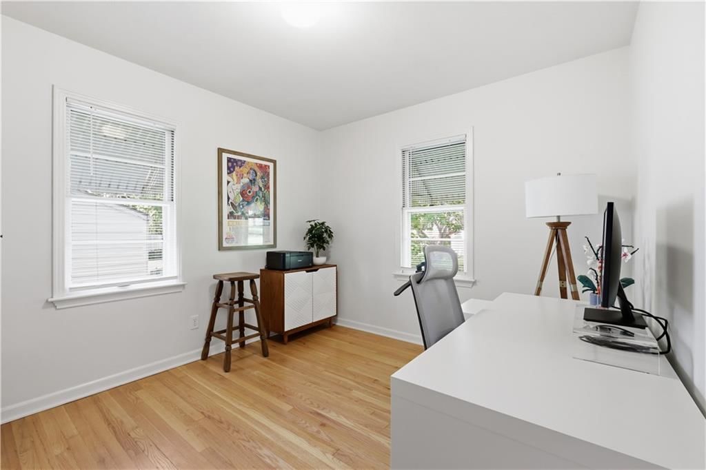 5302 Flint Street — photo 22