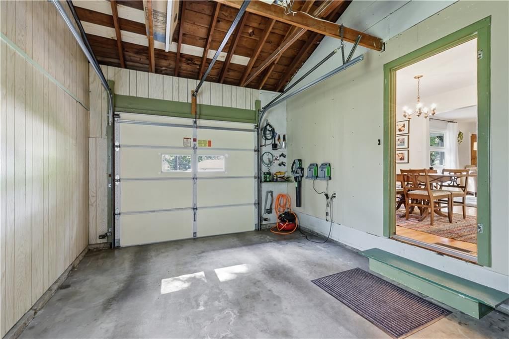 5302 Flint Street — photo 28