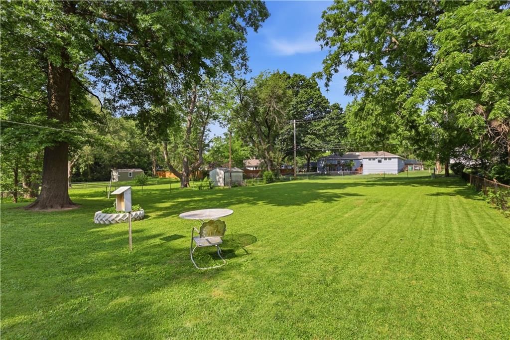5302 Flint Street — photo 35