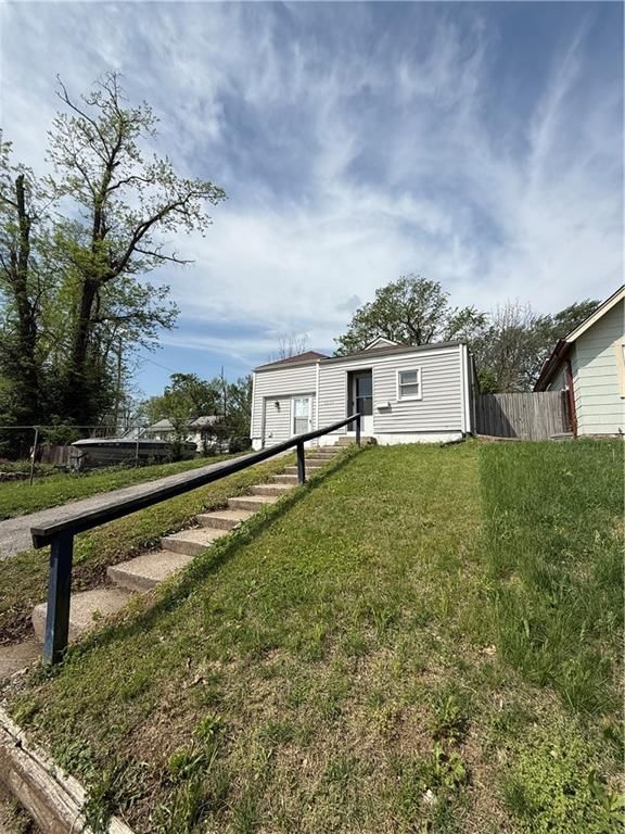 7232 College Avenue — photo 18