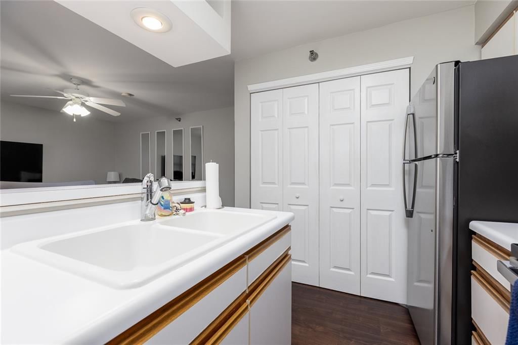 6834 N Olive Street — photo 7
