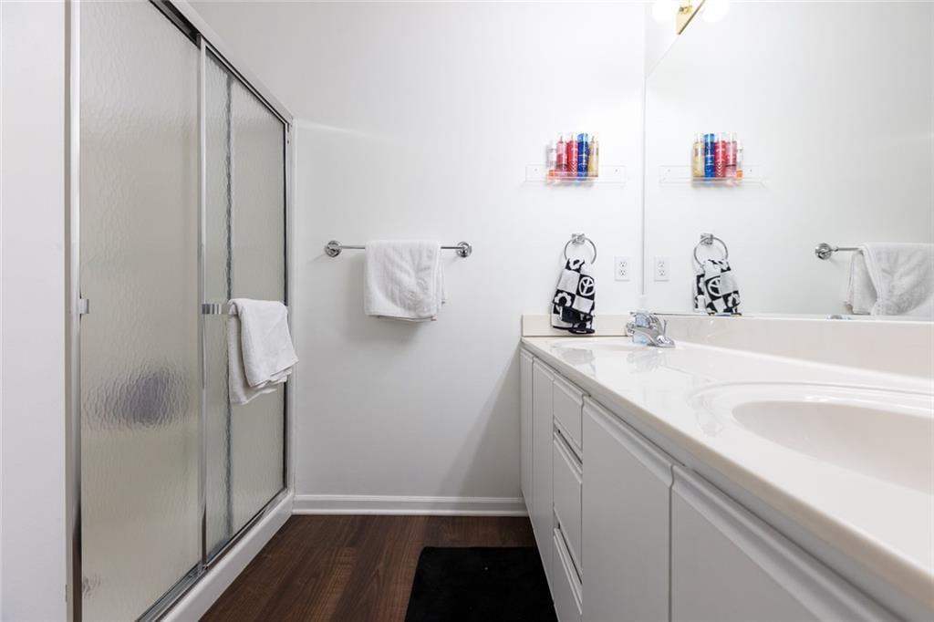 6834 N Olive Street — photo 12