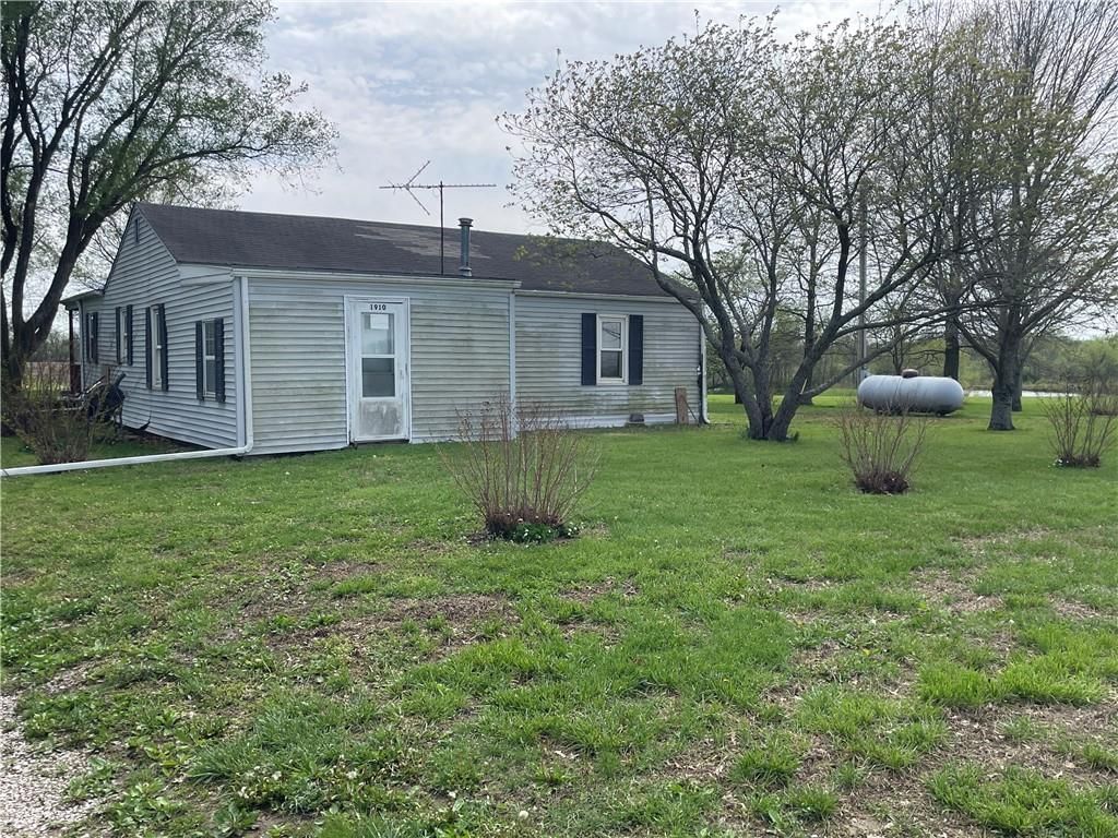 1910 SW 650 Road — photo 5