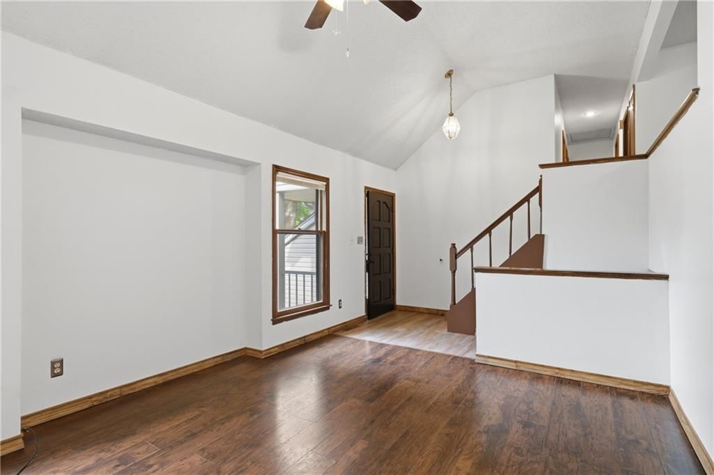 16405 E Gudgell Court — photo 3