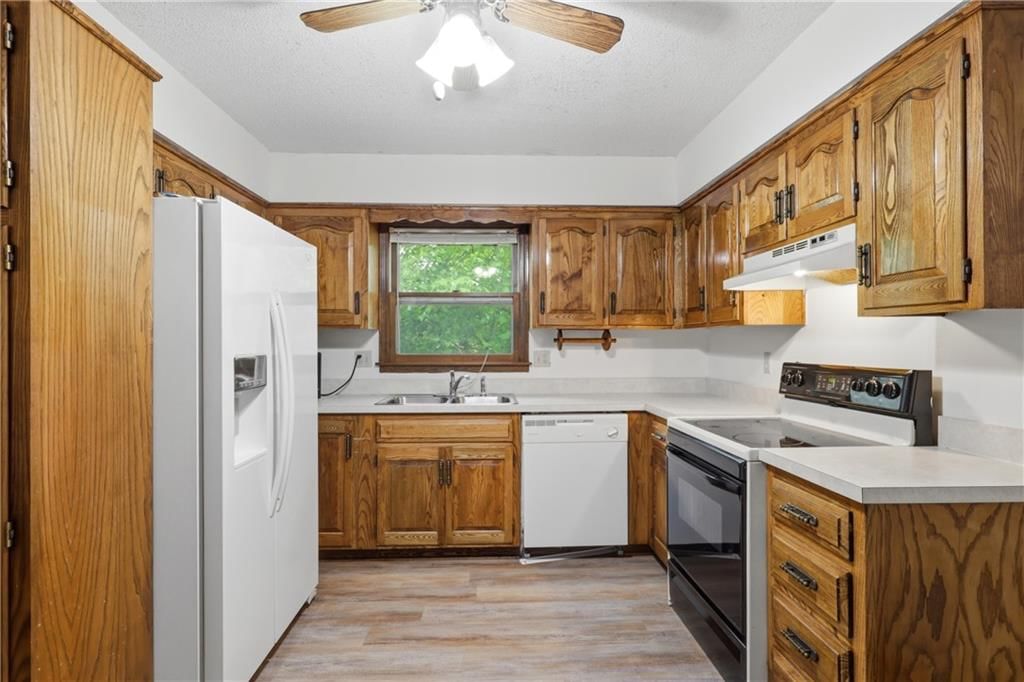 16405 E Gudgell Court — photo 6