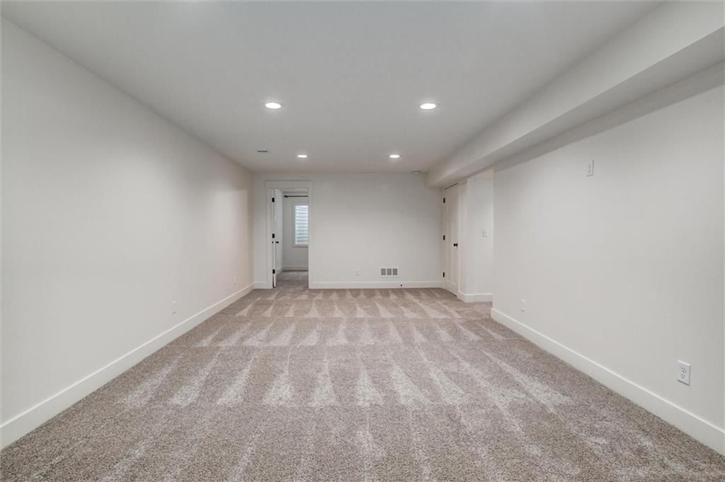 7370 N Lamar Avenue — photo 26