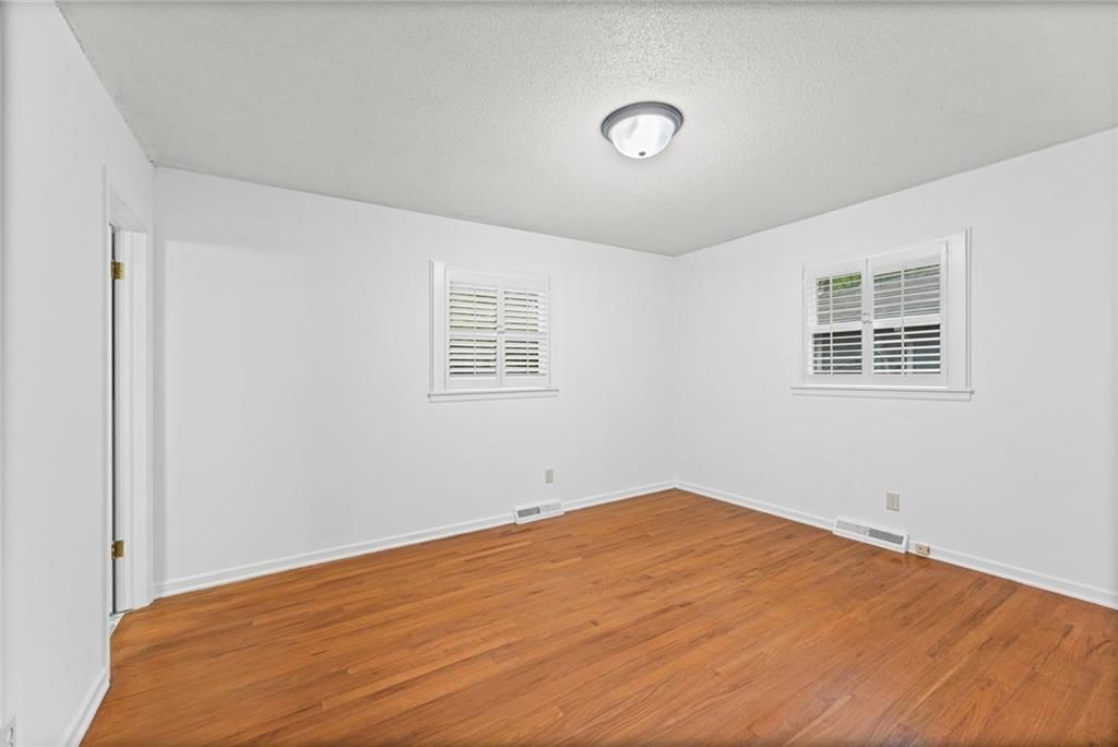 1610 NE 68th Street — photo 20
