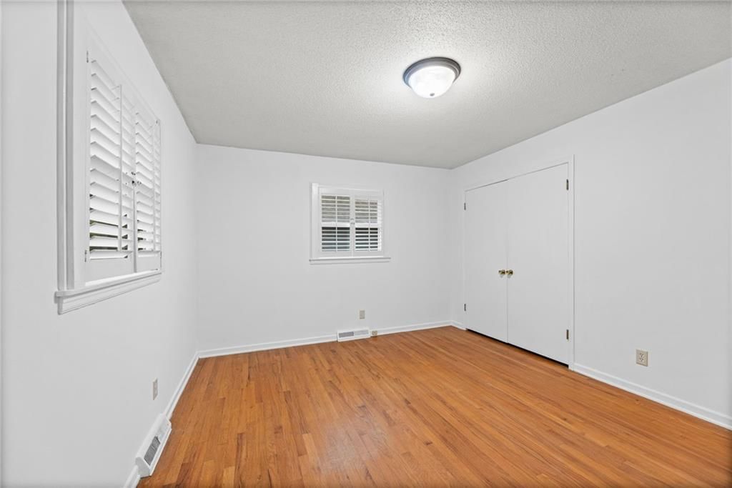 1610 NE 68th Street — photo 21