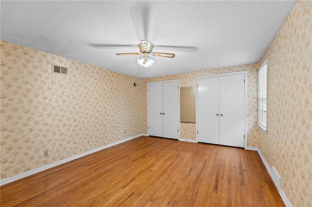 1610 NE 68th Street — photo 24