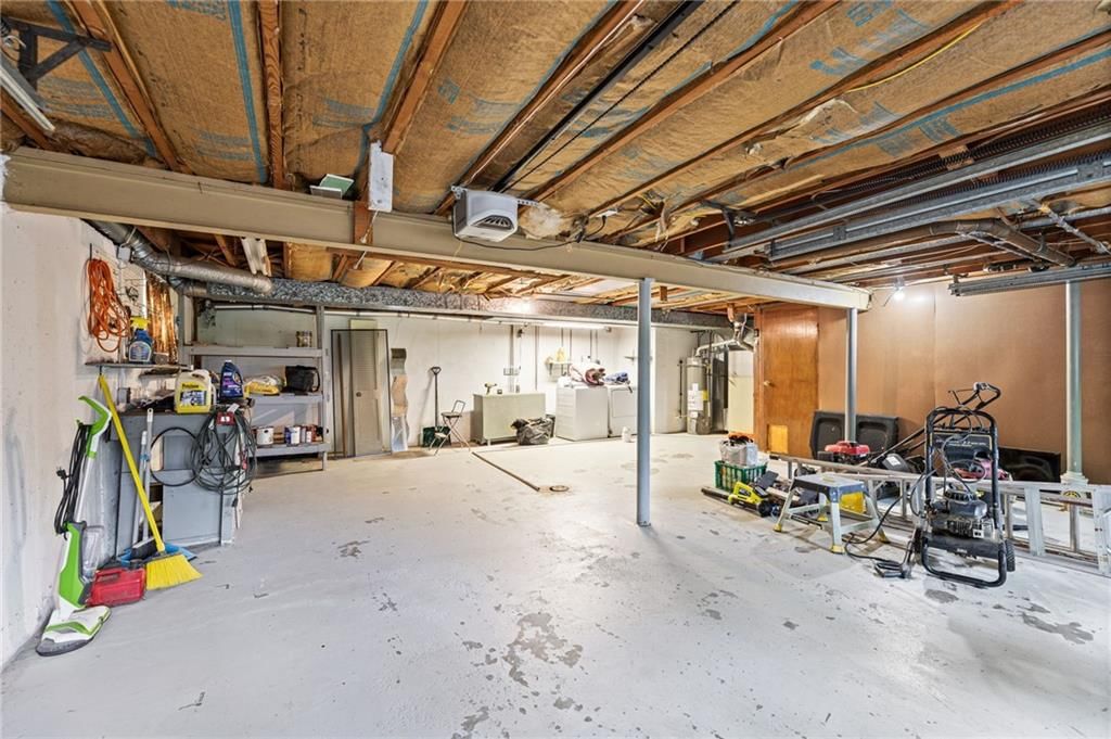 1610 NE 68th Street — photo 31