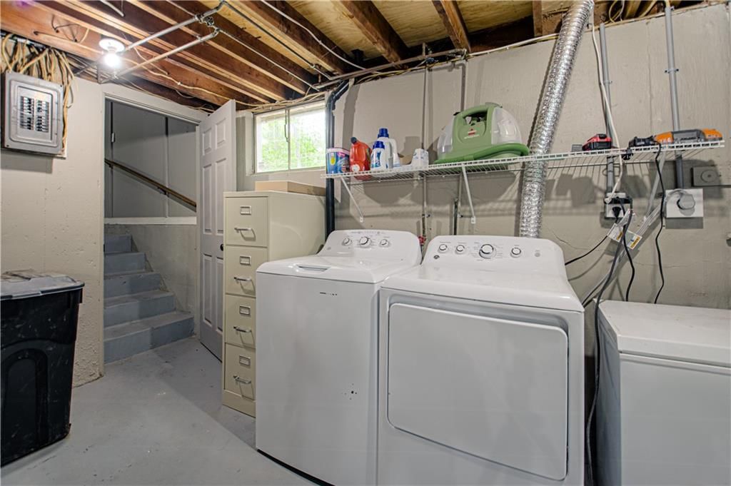 10719 Mersington Avenue — photo 23