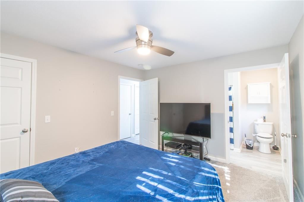 502 Mallory Court — photo 15