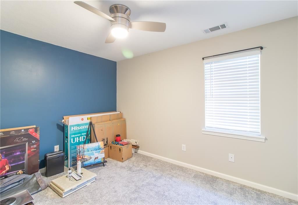502 Mallory Court — photo 20