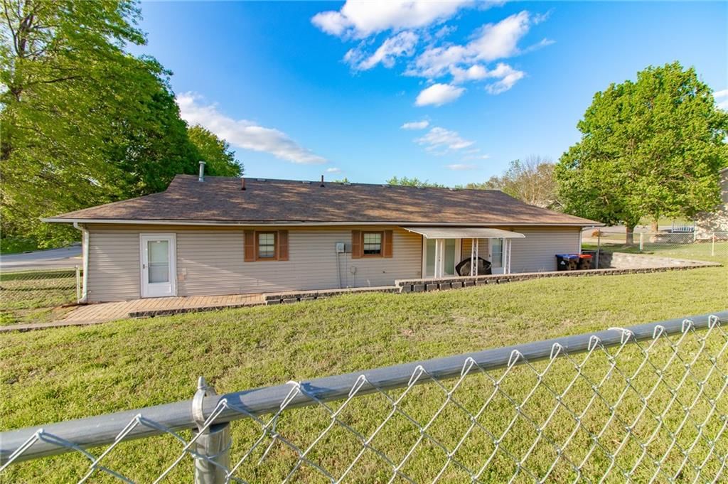 502 Mallory Court — photo 26