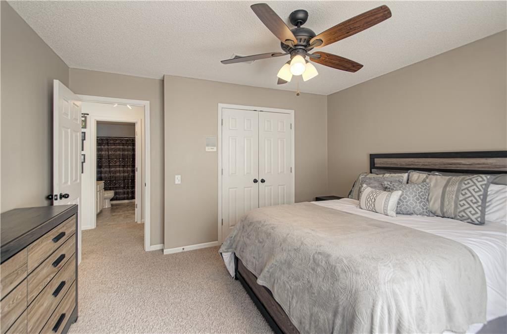 1014 NE 92nd Court — photo 29