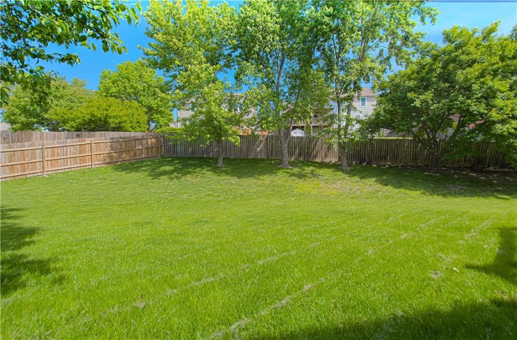 1014 NE 92nd Court — photo 39