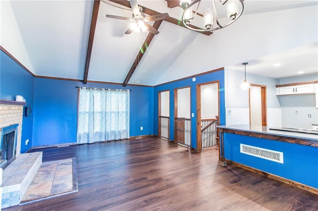 816 E Market Street — photo 3