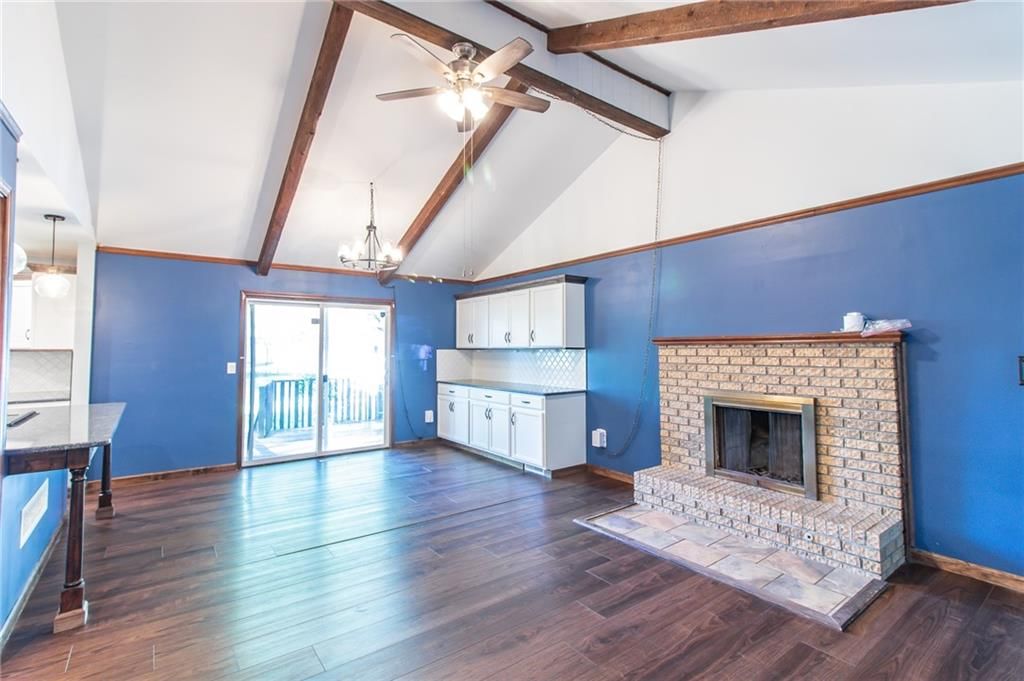 816 E Market Street — photo 12