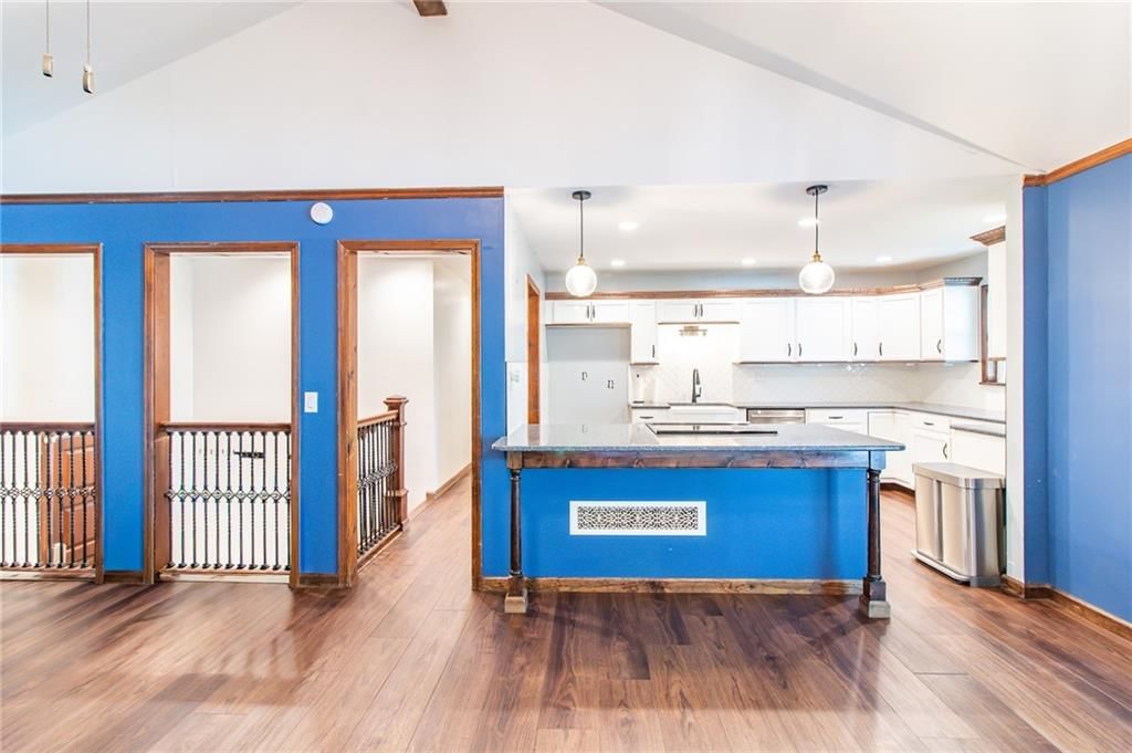 816 E Market Street — photo 14