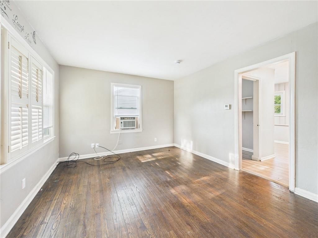 6149 Agnes Avenue — photo 3