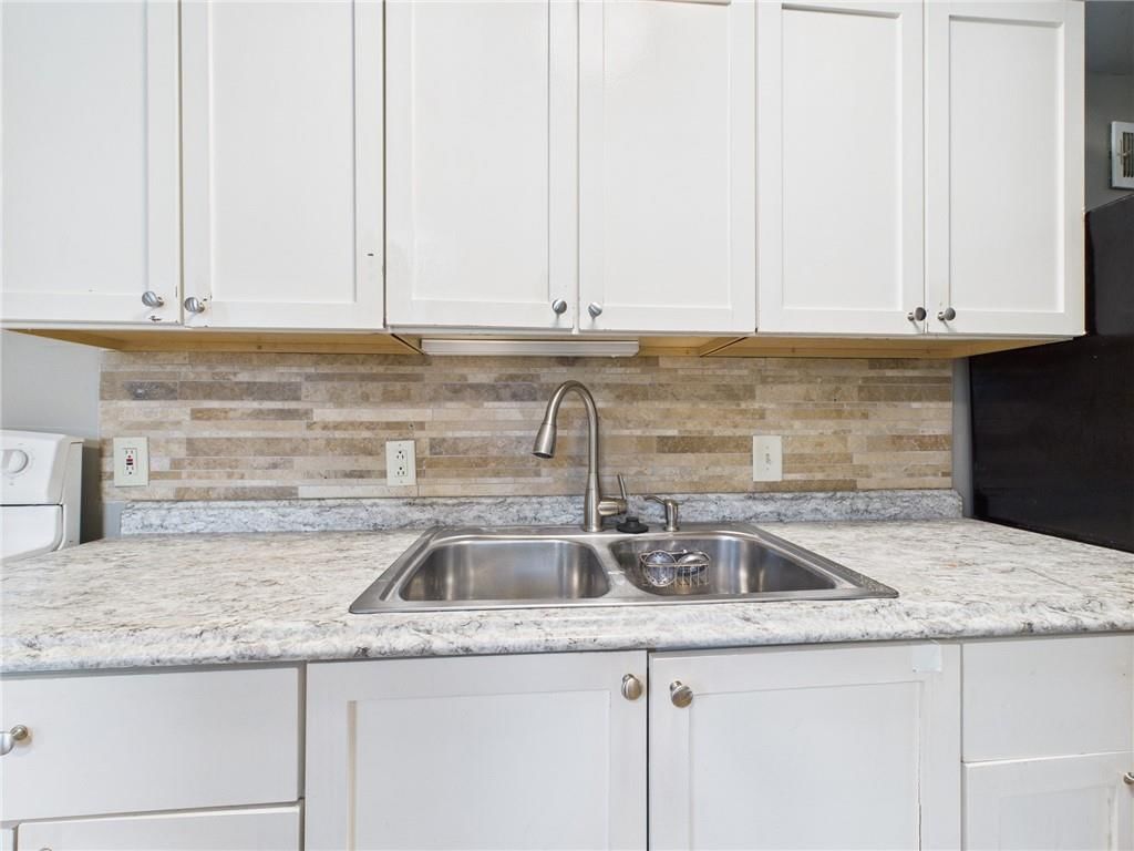 6149 Agnes Avenue — photo 7