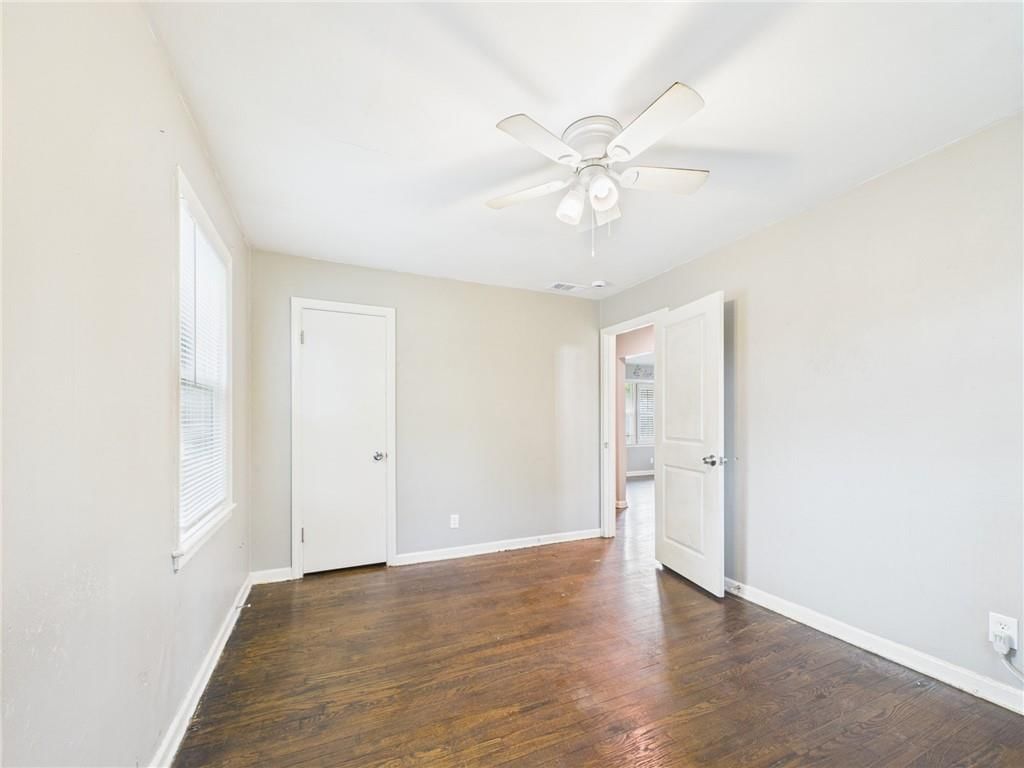 6149 Agnes Avenue — photo 12