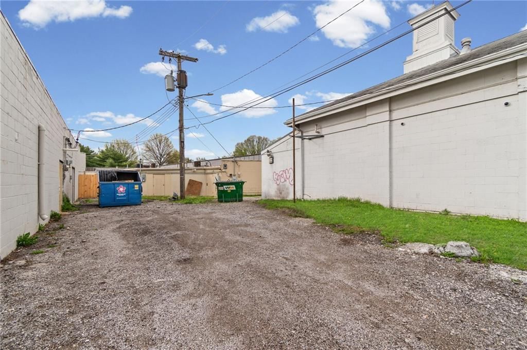 4303 Blue Ridge Boulevard — photo 10