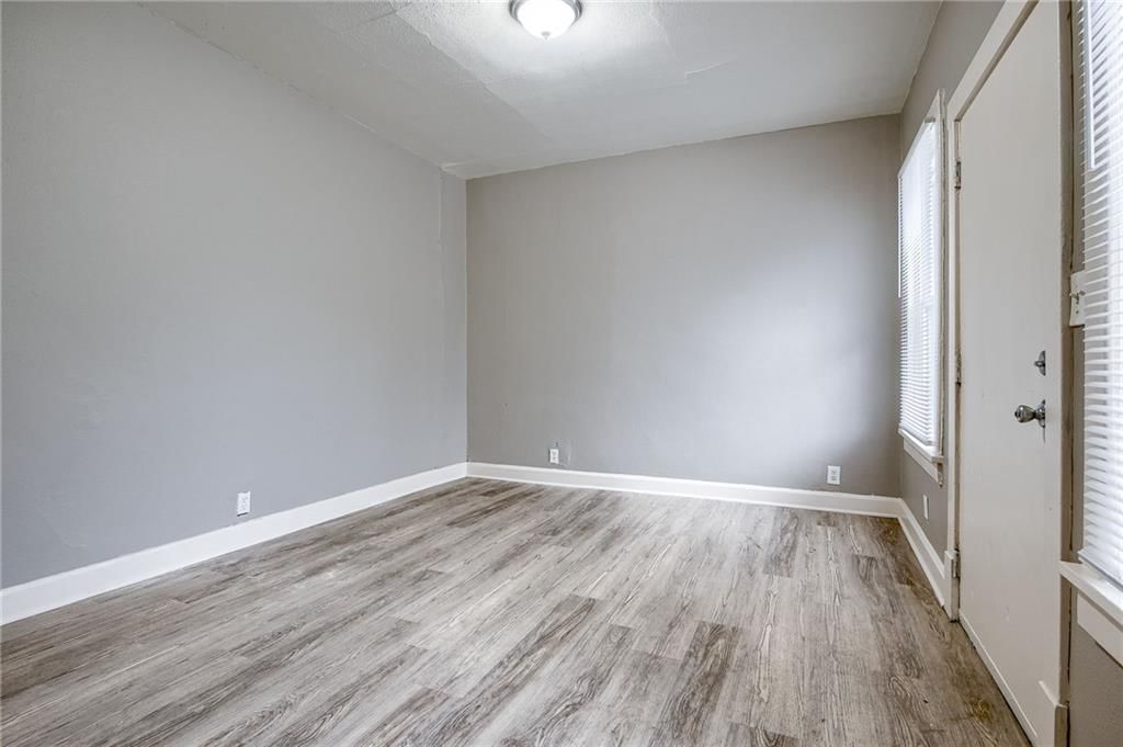 301 Lawndale Avenue — photo 4