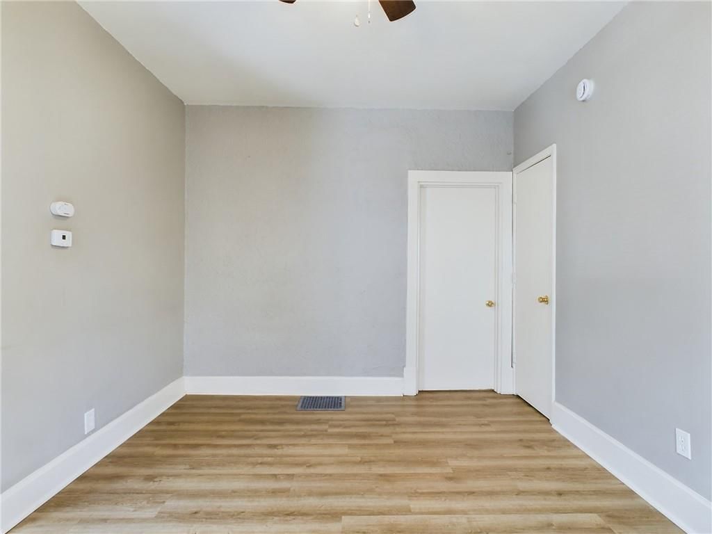 301 Lawndale Avenue — photo 17
